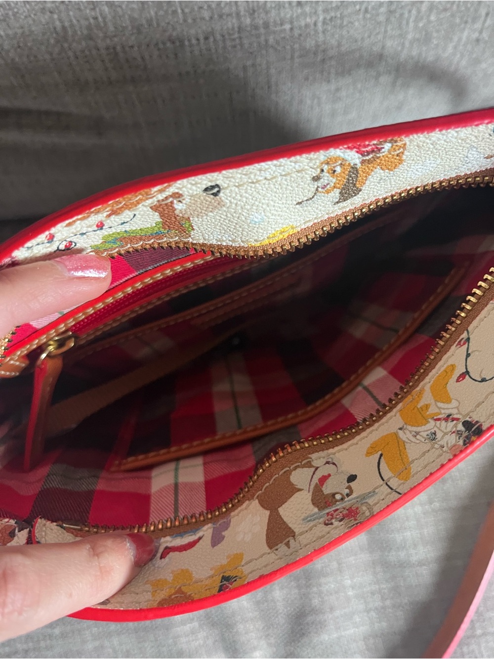 Disney Dooney and Bourke Santa Paws Crossbody - Picture 5 of 6